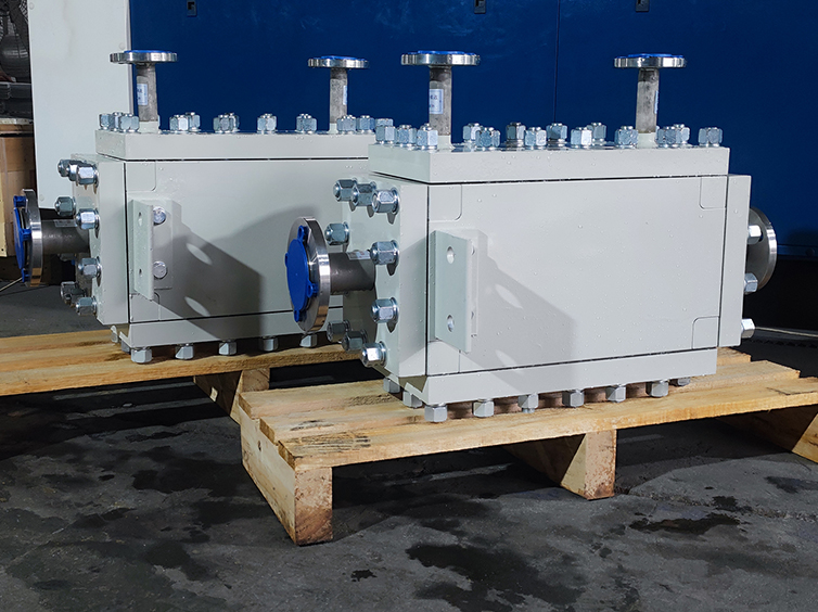 上海将星化工设备有限公司四面可拆换热器